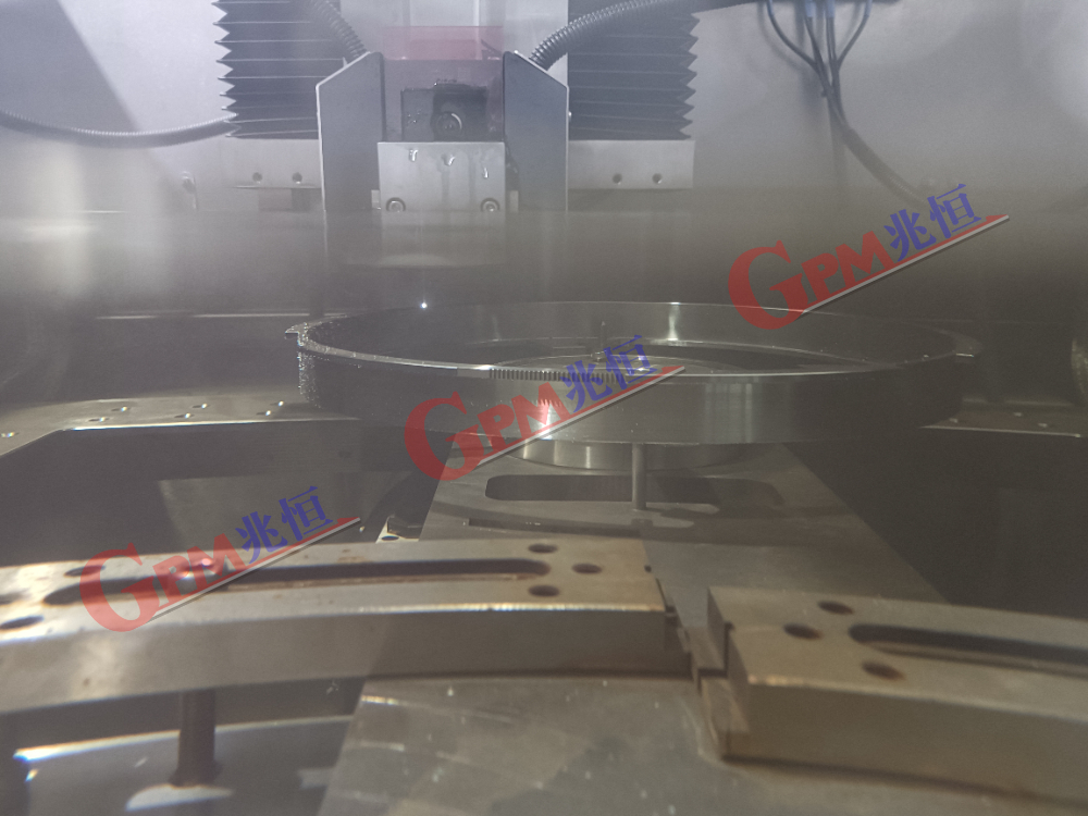 機(jī)械加工實景照片 16：慢走絲